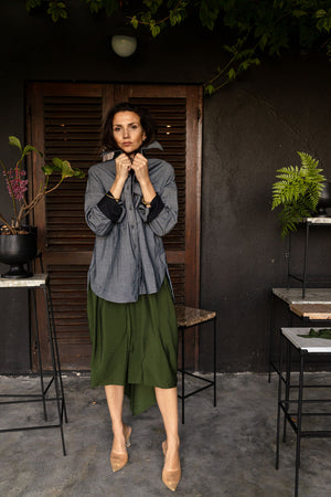 INDIA GREEN | PLEATED SHIRT DRESS