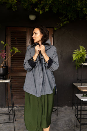 INDIA GREEN | PLEATED SHIRT DRESS